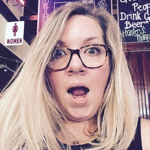 Meet your Posher, Lauren